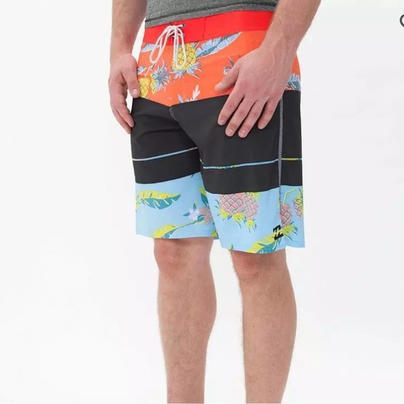 Billabong Men’s  Platinum Recycler Taj Borrow Swim Trunks - Picture 1 of 10